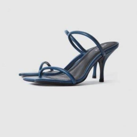 Reiss Magda Leather Sandal - Picture 2 of 2